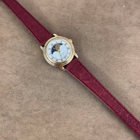 Vintage French Axcess Moon Phase w/Date Mother of Pearl Face Watch